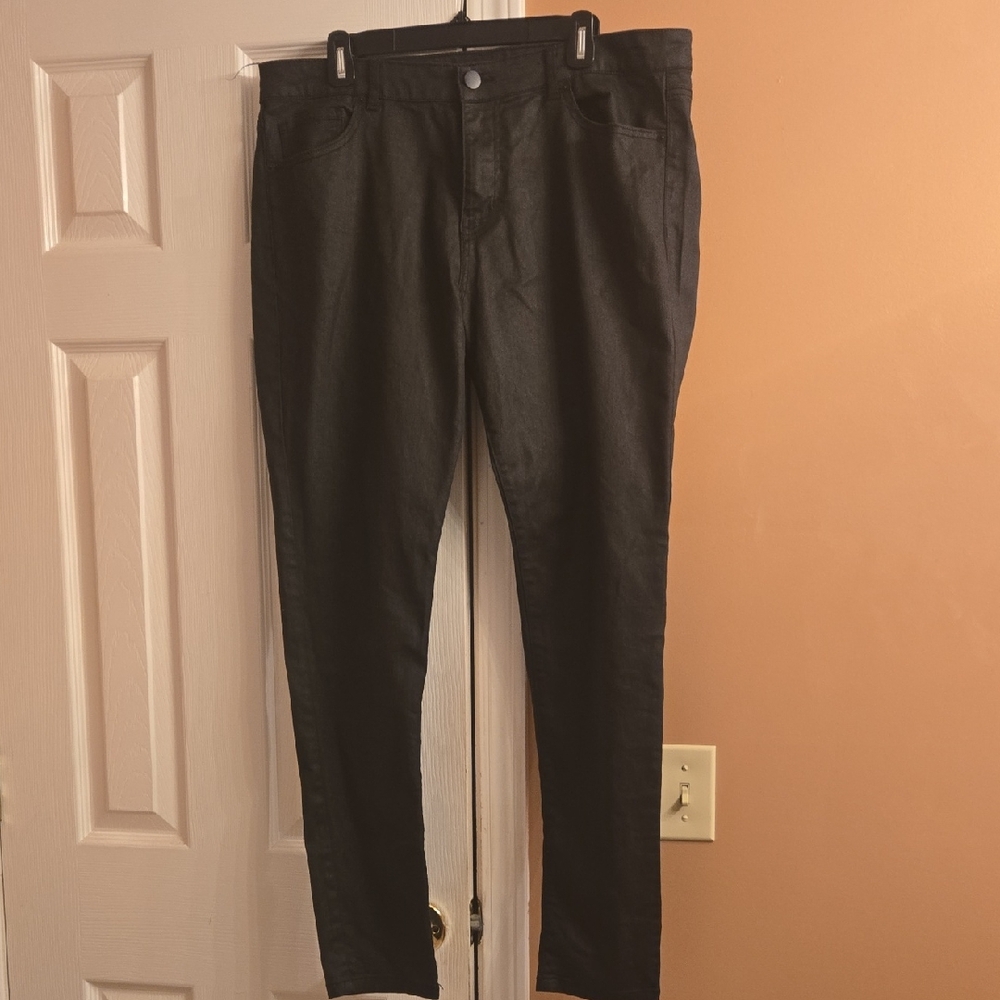 Men Black Pants